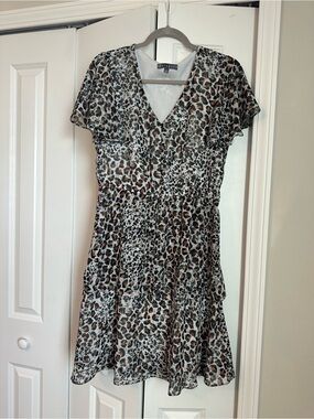 Sharagano Leopard Print V-Neck Dress - Brown/Black/White